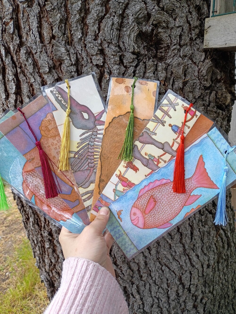 Free Handmade Laminated Animal Themed Tassel Bookmarks